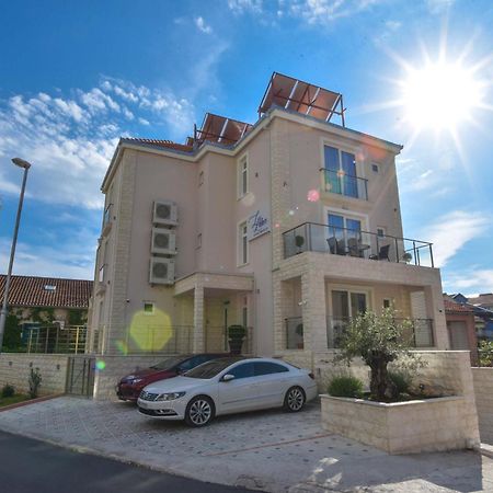 Apartment L Palace بودفا المظهر الخارجي الصورة