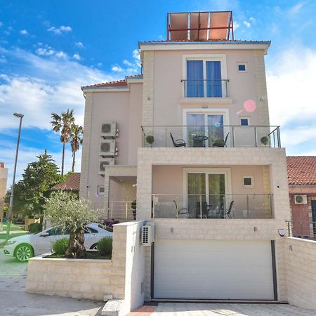 Apartment L Palace بودفا المظهر الخارجي الصورة
