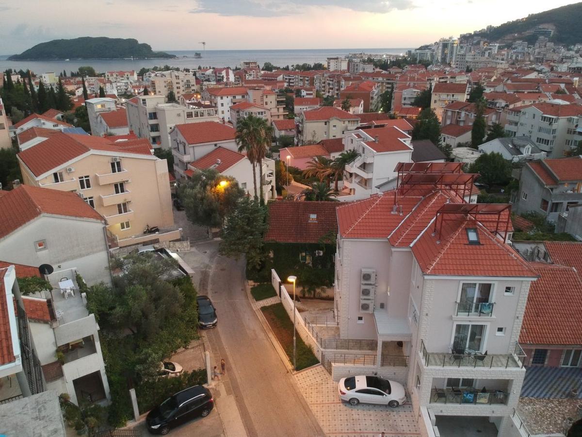 Apartment L Palace بودفا المظهر الخارجي الصورة